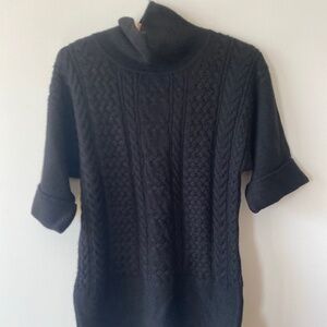 SOL 100% Baby Alpaca short sleeve Knit Sweater Black - Made in Peru